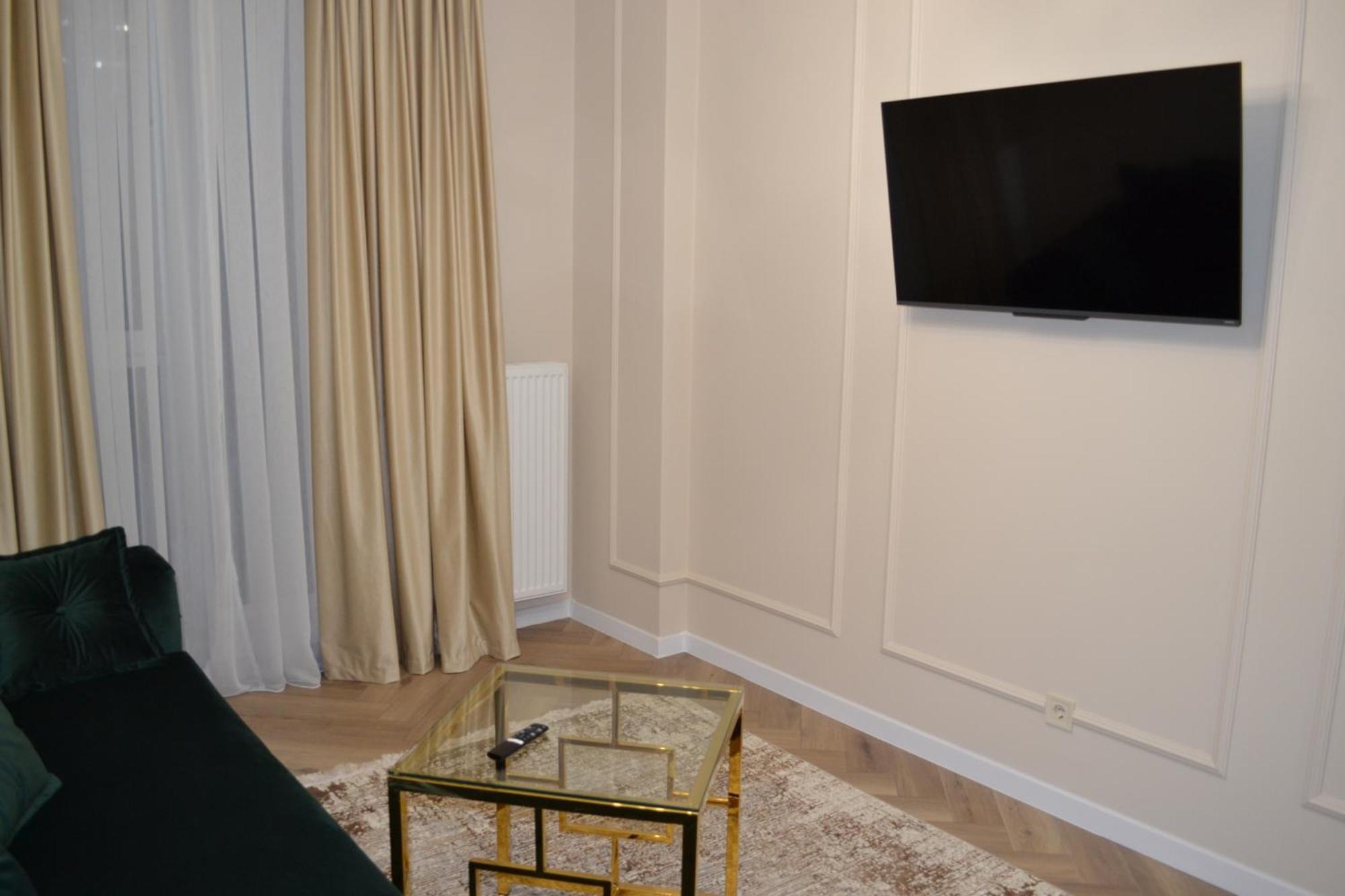 Park Gate Apartment Chernivtsi Εξωτερικό φωτογραφία